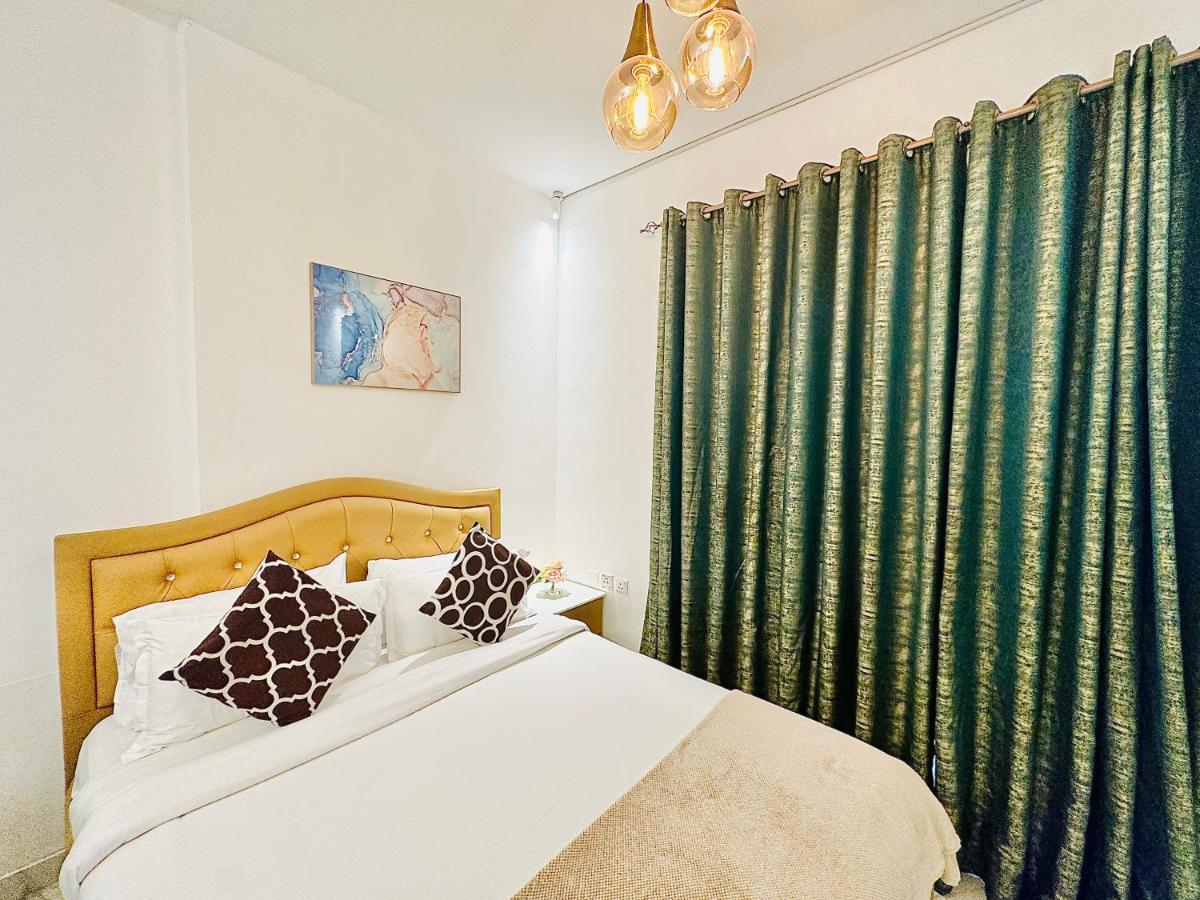 Diamond Crown - Studio Holiday Apartment In Dubai Marina Екстер'єр фото