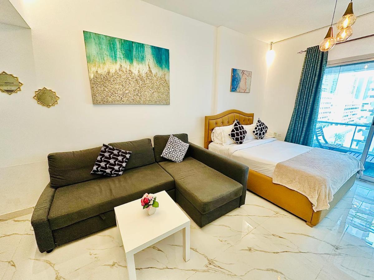 Diamond Crown - Studio Holiday Apartment In Dubai Marina Екстер'єр фото