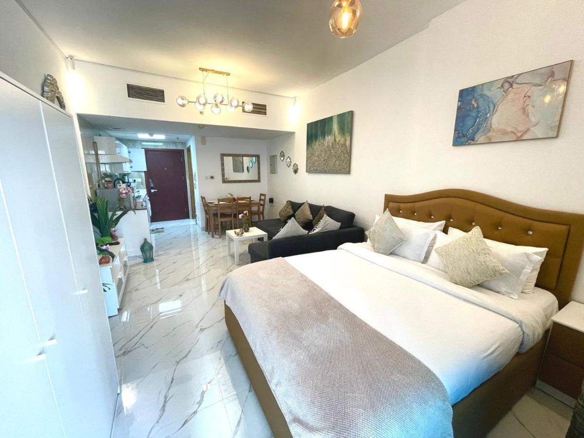 Diamond Crown - Studio Holiday Apartment In Dubai Marina Екстер'єр фото