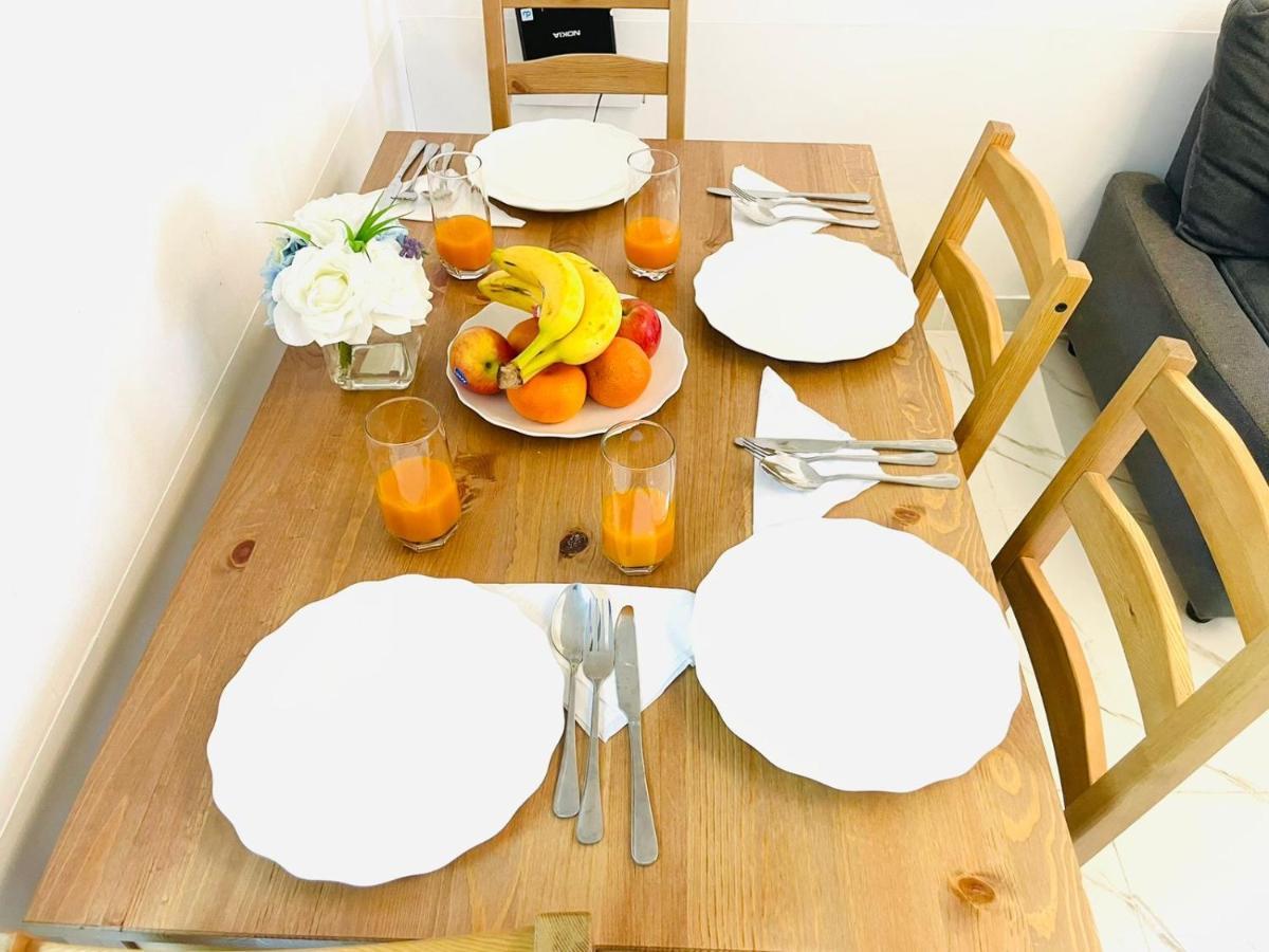 Diamond Crown - Studio Holiday Apartment In Dubai Marina Екстер'єр фото